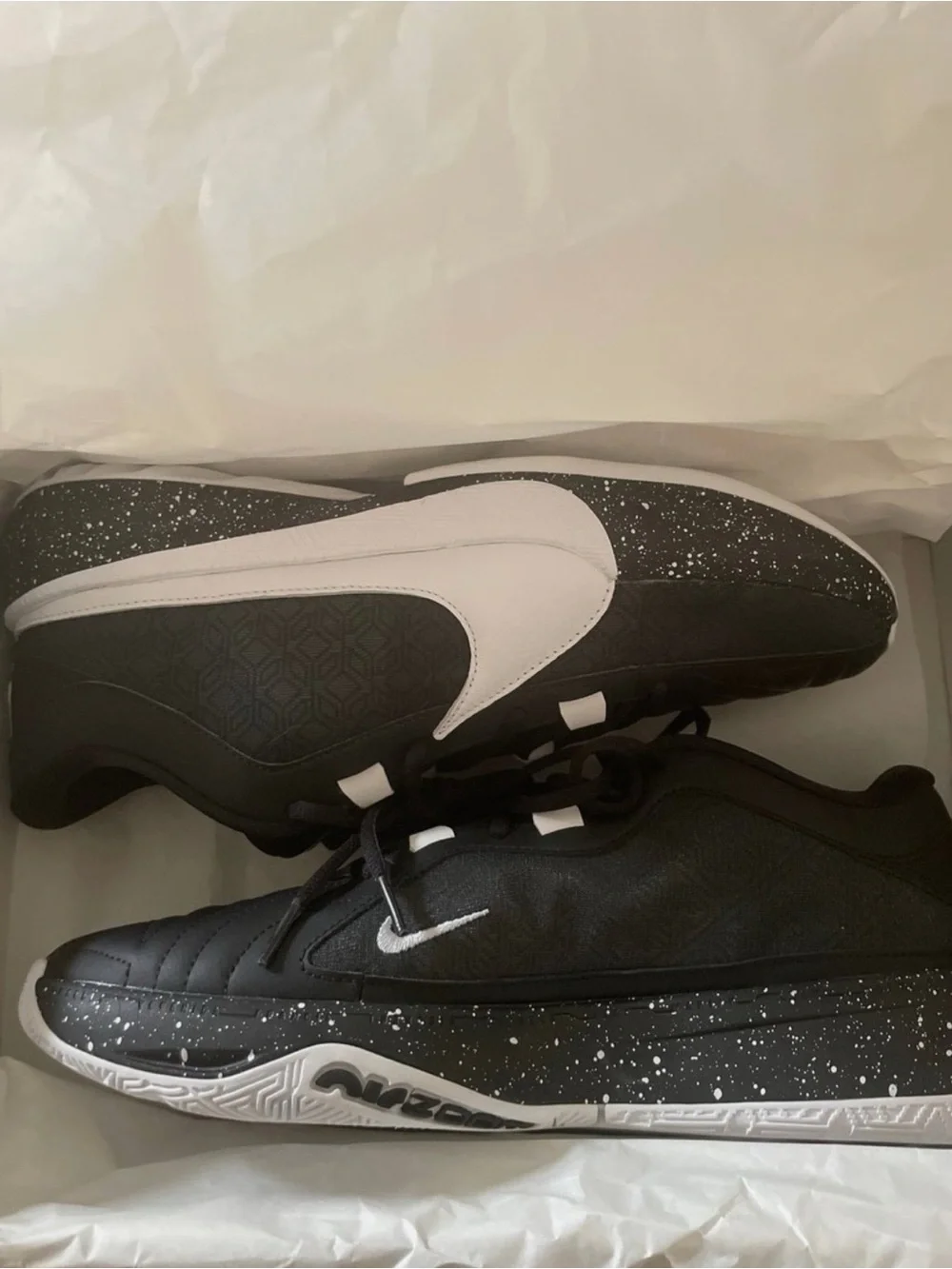 Mens Size 12 - Nike Zoom Freak 5 Black/White Sneakers IN BOX